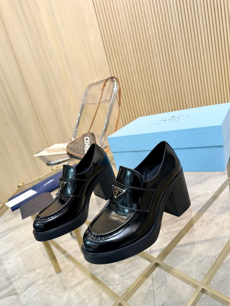 Pra*a heeled shoes